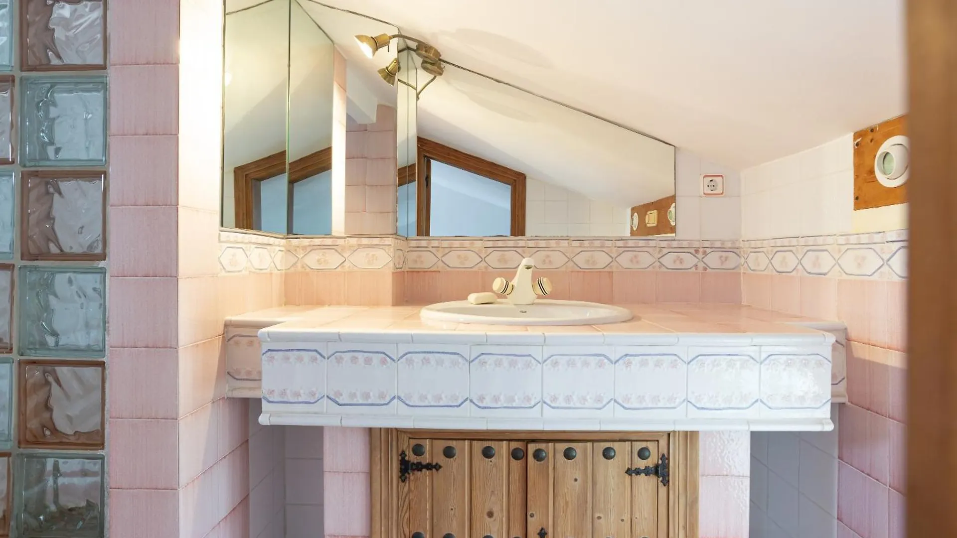 Appartement La Buhardilla De El Palopedregalejo à Málaga